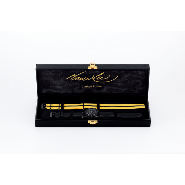 Screenshot 2023-10-02 at 12-38-28 SRPK39K1_box.png (Imagen PNG 3861 × 3861 píxeles) - Escalado (15 %)